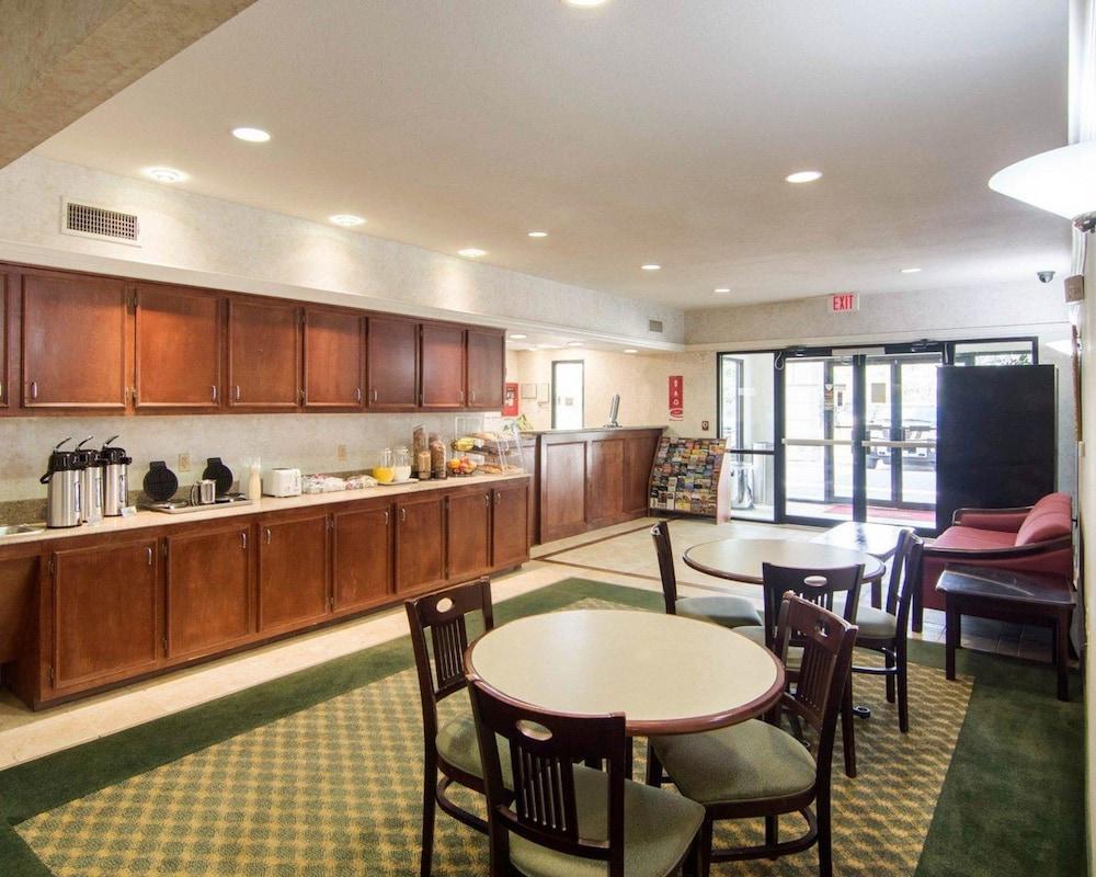 Econo Lodge Уедърфорд Екстериор снимка