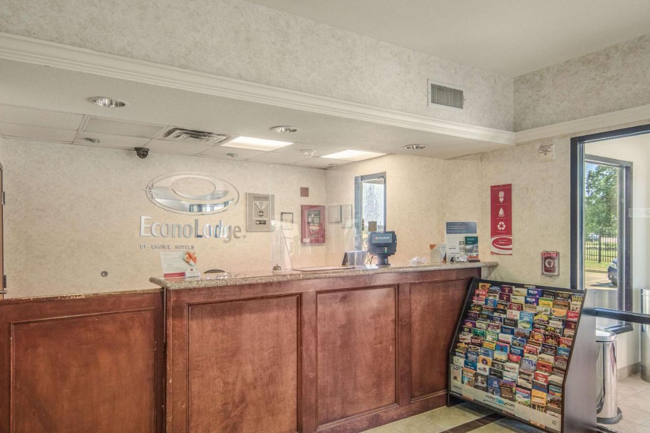 Econo Lodge Уедърфорд Екстериор снимка
